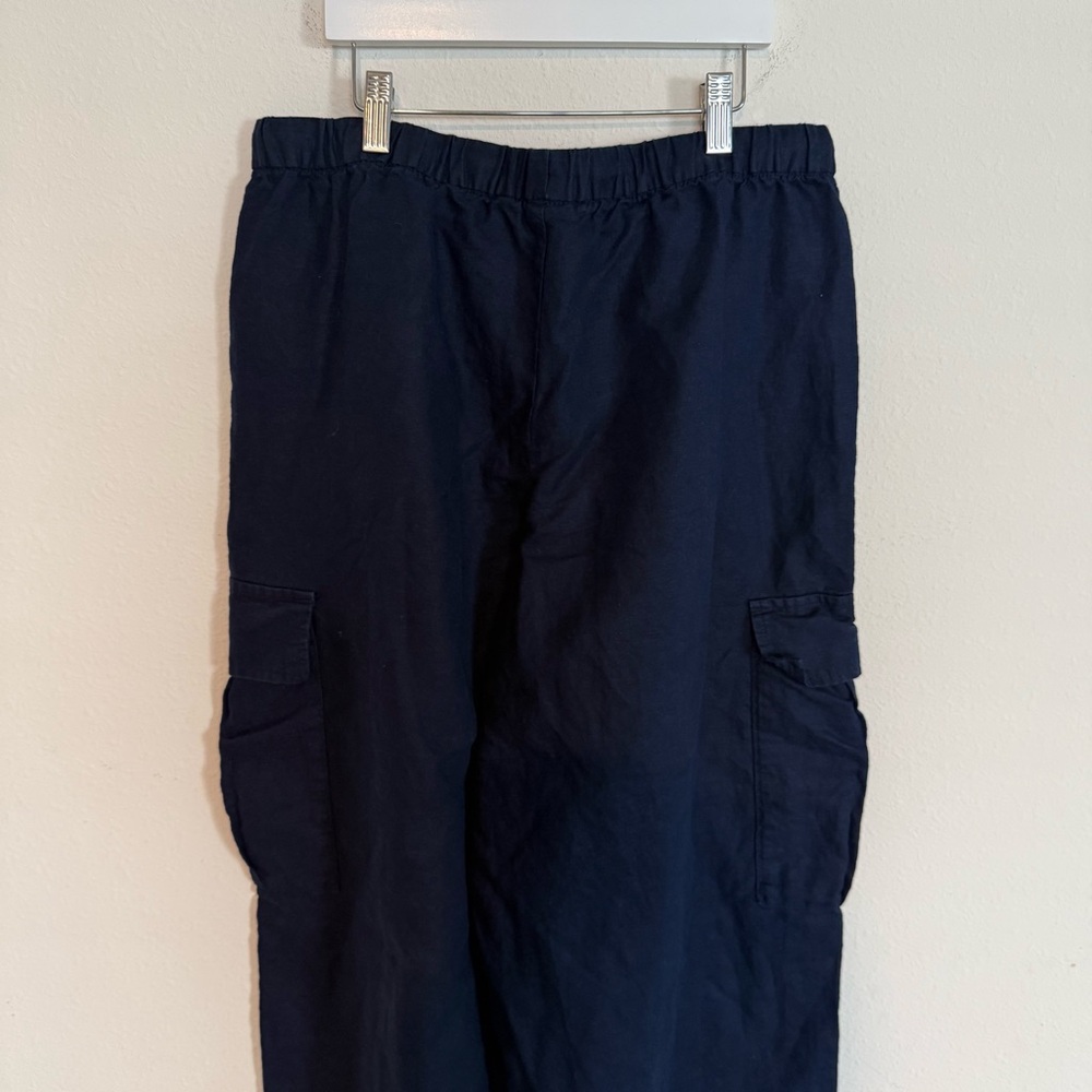 Women’s Gap Navy Blue Linen Cargo Pant Size Medium Pull On Drawstring Mid Rise - Picture 6 of 7